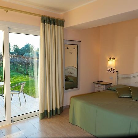Agriturismo Il Grappolo Lazise Exteriör bild
